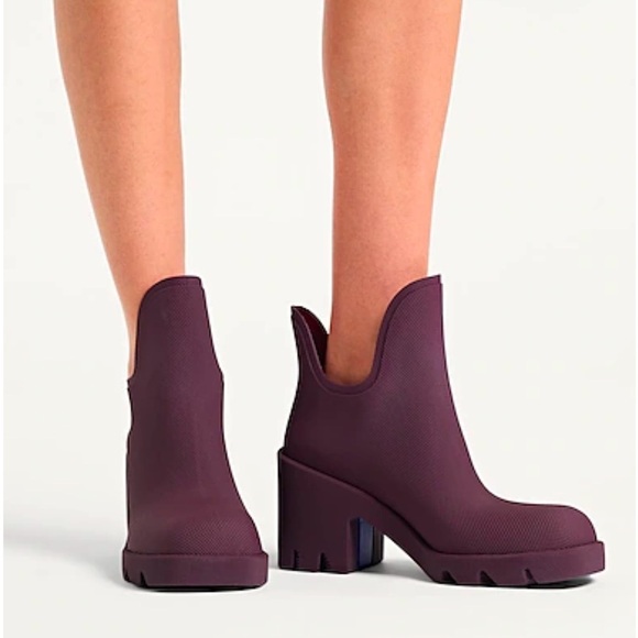 NIB Burberry Marsh ankle rain rubber sole heel boots aubergine EU 38 US 7 1/2 - Picture 1 of 12